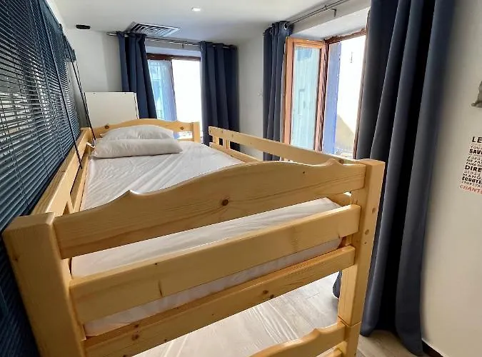 Apartmán De Standing Au Port Climatise, Centre-ville, Proche Et Commerces *